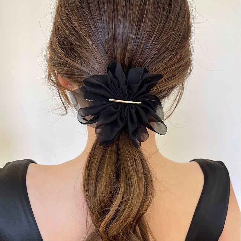 ヘアアクセサリー シフォン花びら華やかバレッタ