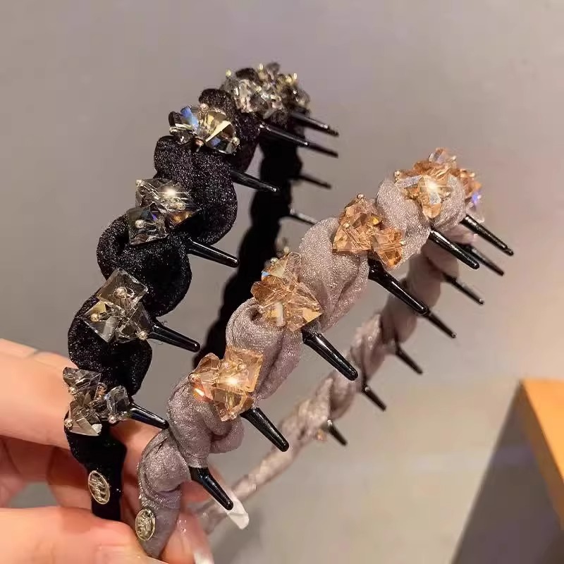 ヘアアクセサリー キラメキツイストカチューシャ