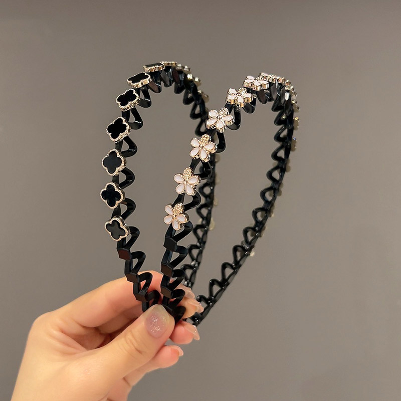 ヘアアクセサリー 宝石アートカチューシャ