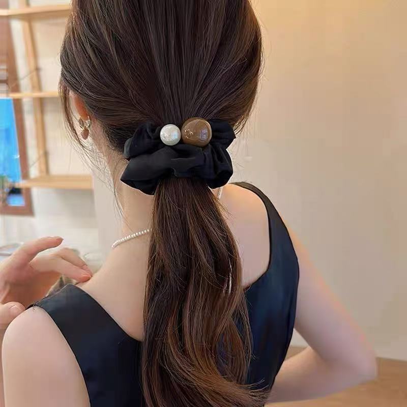 ヘアアクセサリー 大理石風パールシュシュ
