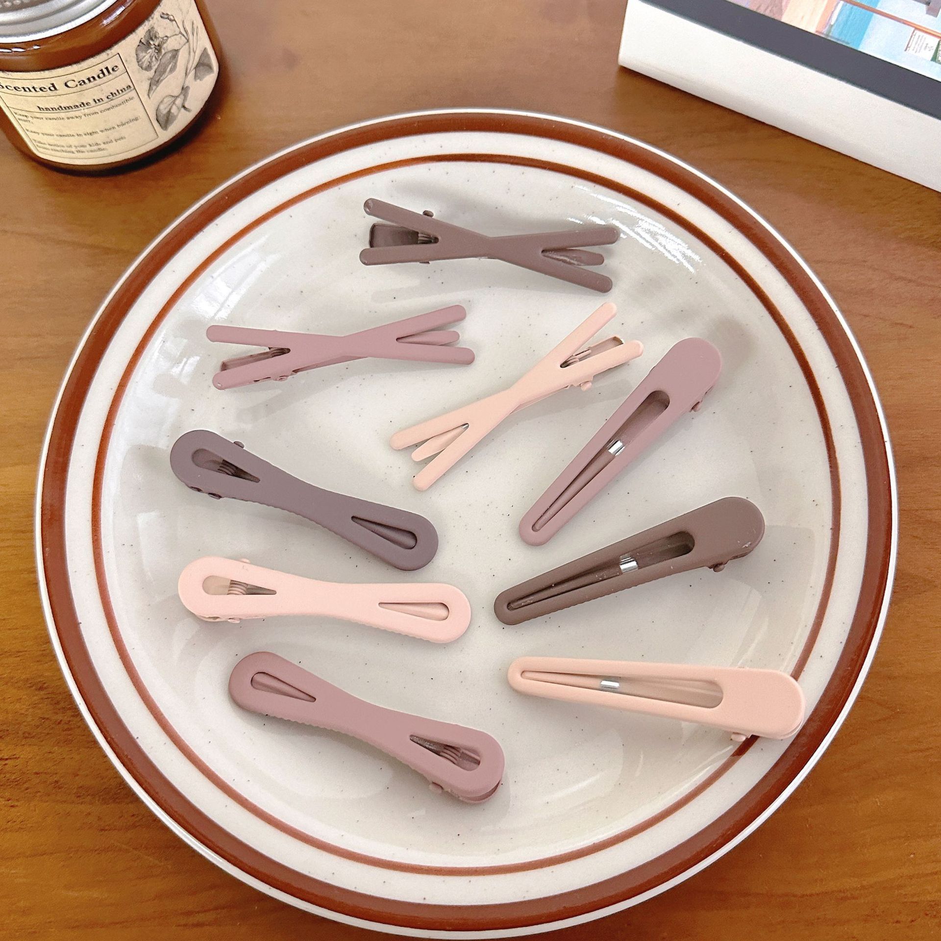 ヘアアクセサリー 優しい色合い マットバレッタセット