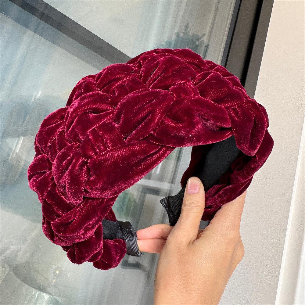 ヘアアクセサリー 高級ベルベット風カチューシャ 編み込み髪飾り 黒赤2色