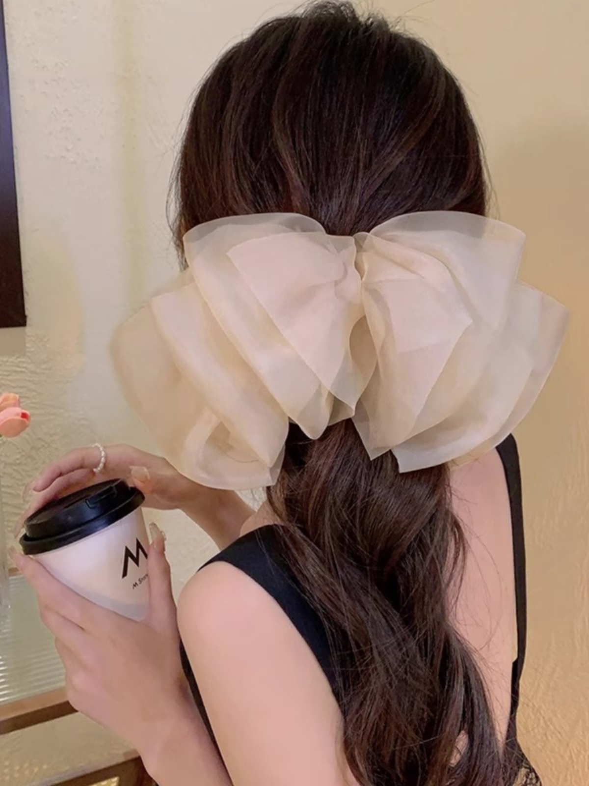 https://fulmo-img-server.com/haircery/95e9268a-0b0d-4a18-aacb-c8f58f129da8.jpg