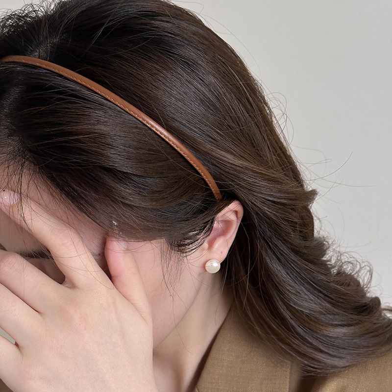 ヘアアクセサリー 細身スリムラインカチューシャ