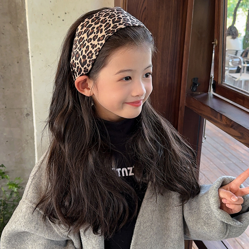 ヘアアクセサリー レース編み込みカチューシャ