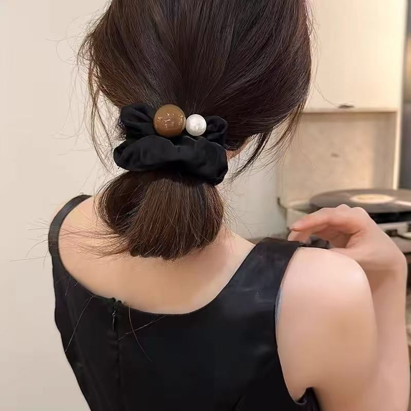 ヘアアクセサリー 大理石風パールシュシュ