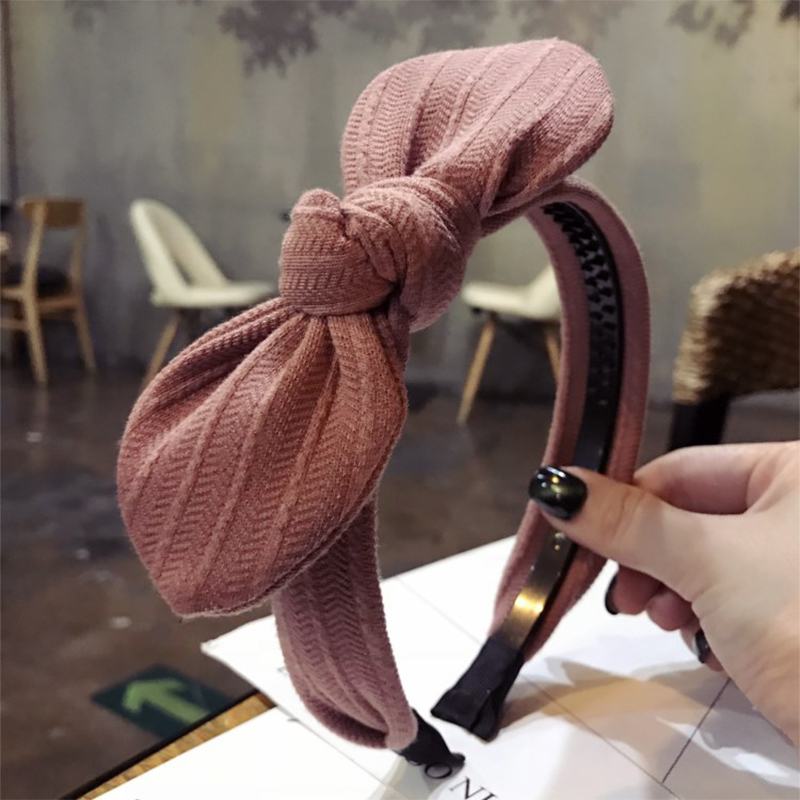 https://fulmo-img-server.com/haircery/a90f28f2-69b8-4989-9d8d-2b31cd8cc3af.jpg