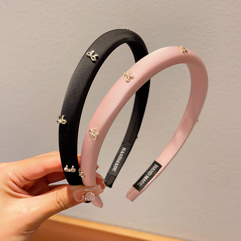 ヘアアクセサリー リボンモチーフ ふんわりカチューシャ
