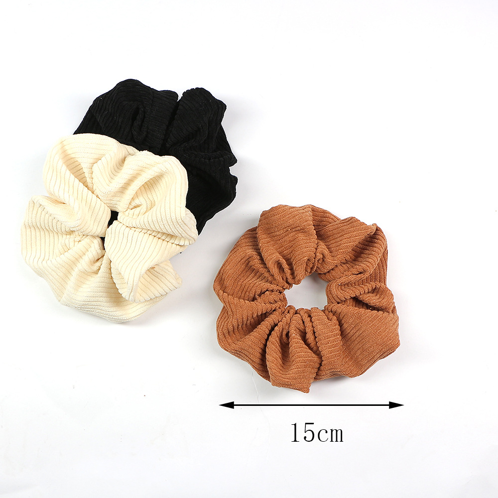 ヘアアクセサリー 畝編みコーデュロイ風大きめボリュームシュシュ