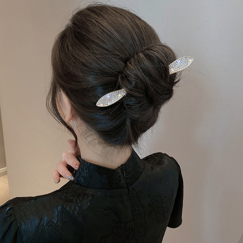 https://fulmo-img-server.com/haircery/afeb067c-96d7-48c5-841d-1ab698171b06.jpg