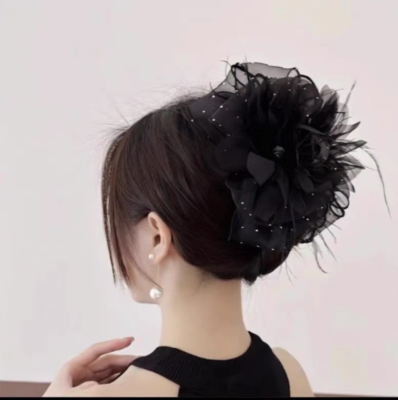 https://fulmo-img-server.com/haircery/cfc75a97-98f0-4714-935e-81a094826a5e.jpg