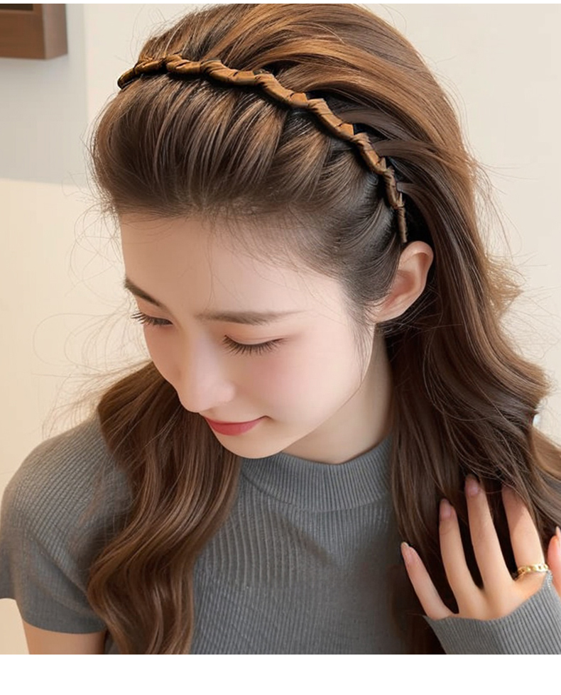 ヘアアクセサリー ねじれシルエット クラシックカチューシャ