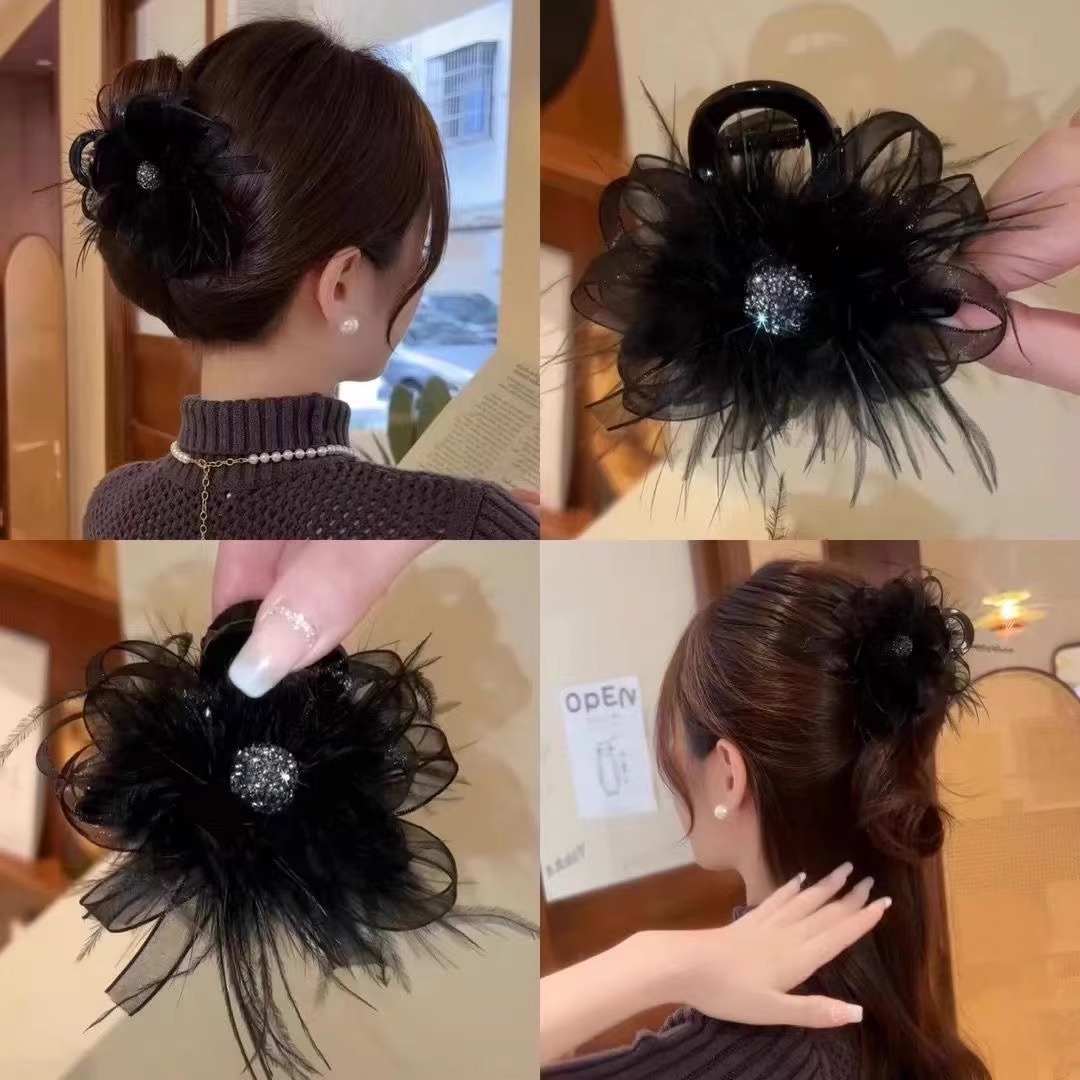 ヘアアクセサリー キラめきフェザーフラワーバレッタ