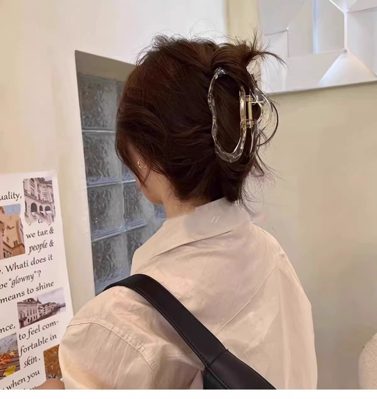 ヘアアクセサリー ウェーブクリスタルカチューシャ
