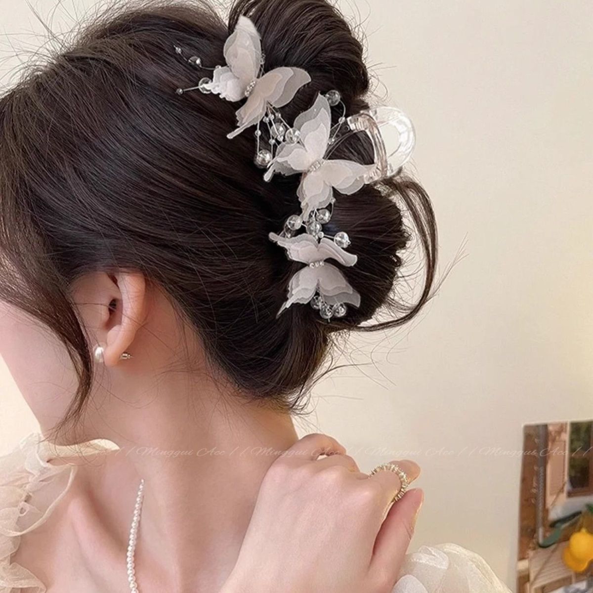 ヘアアクセサリー 舞蝶の輝き バレッタ