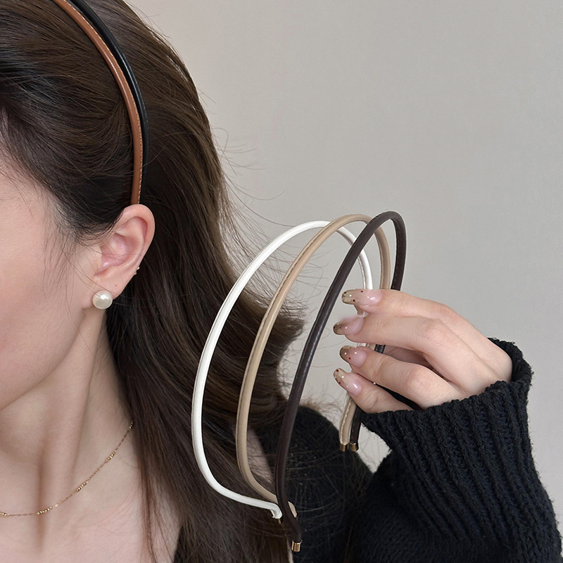 ヘアアクセサリー 細身スリムラインカチューシャ