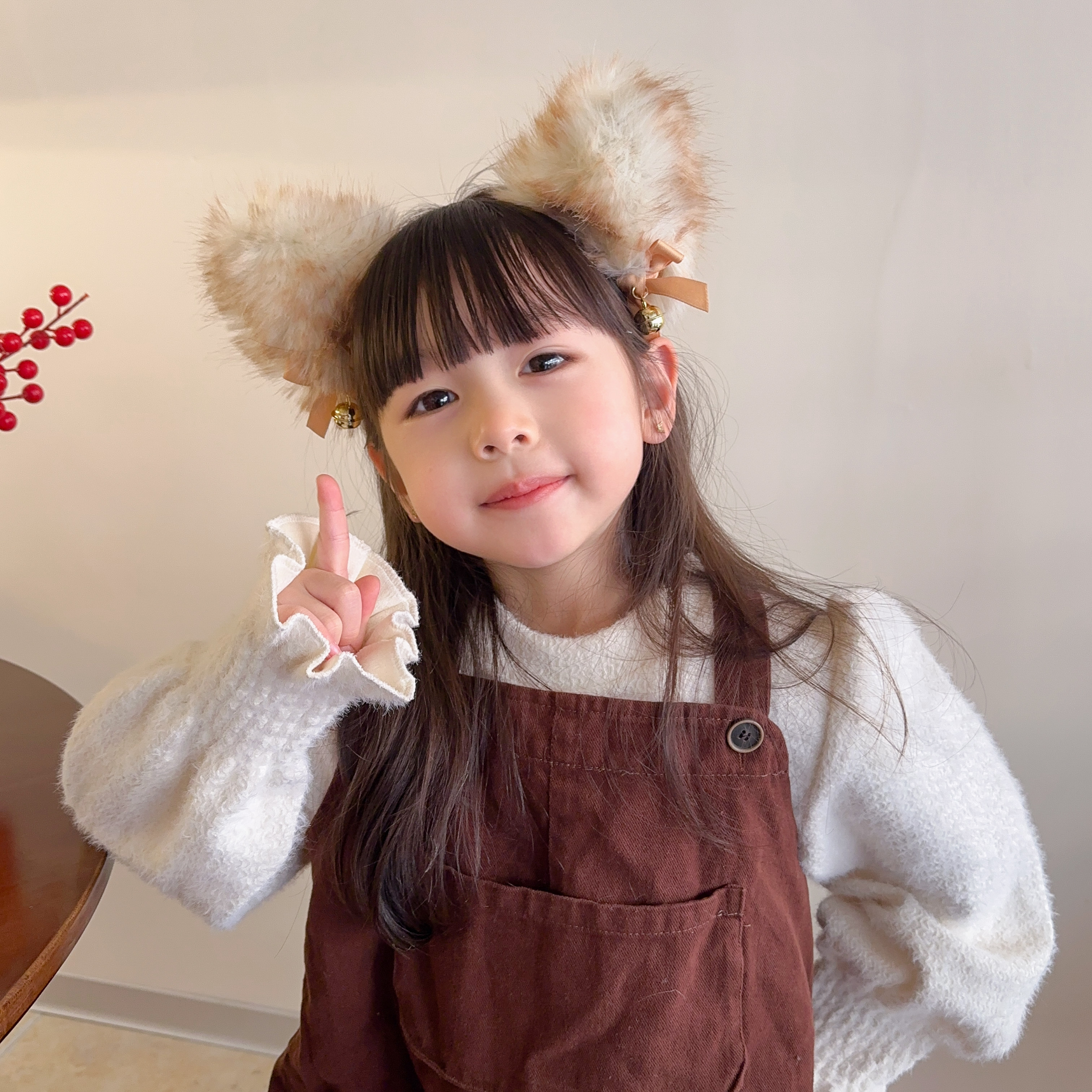 ヘアアクセサリー ふわもこ耳飾りカチューシャ