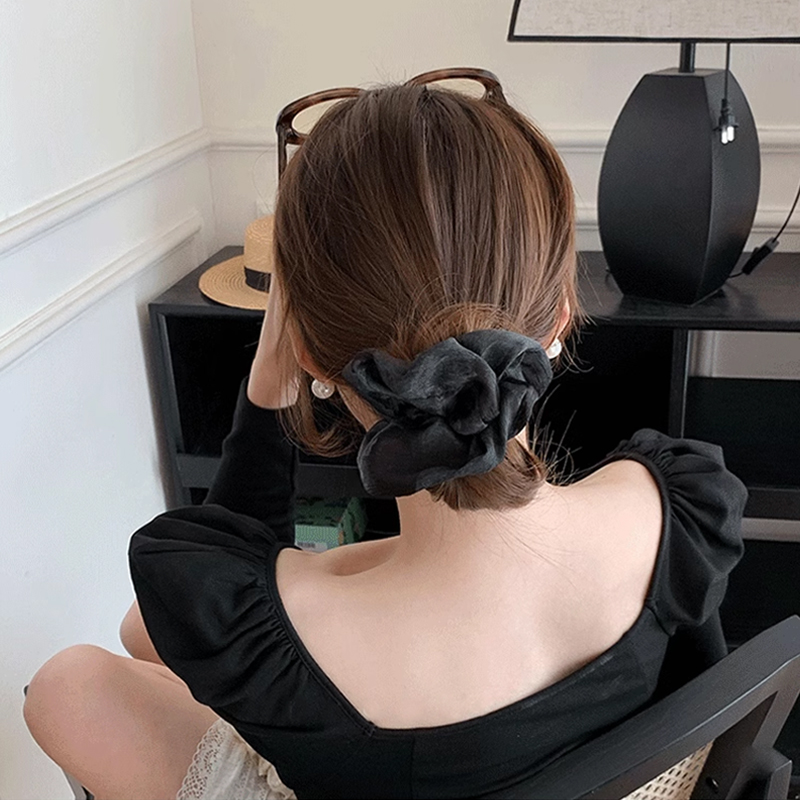 ヘアアクセサリー 上質光沢シルキーシュシュ