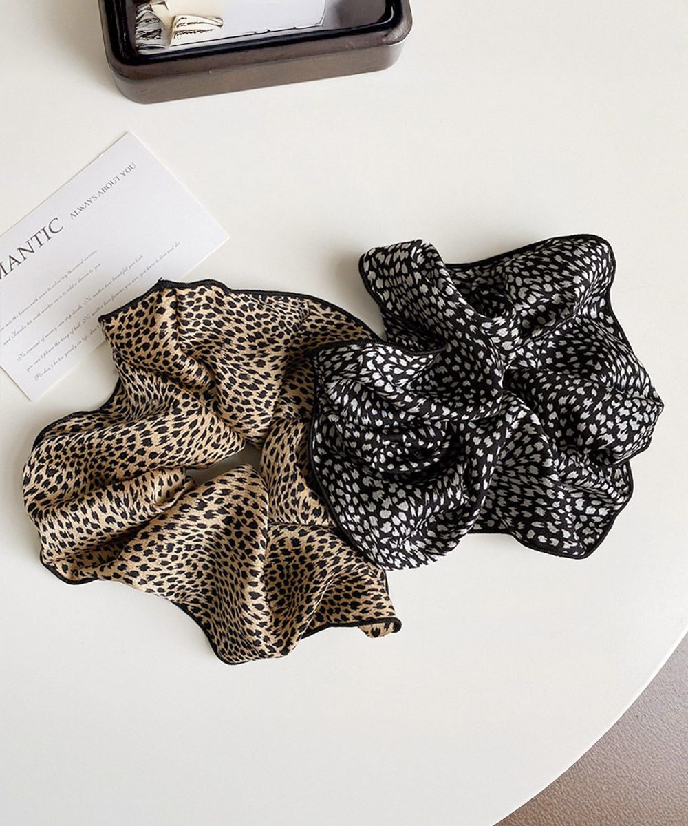 豹柄大きめシュシュ ボリューム ヘアアクセサリー