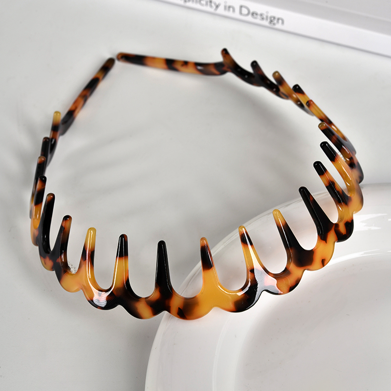 ヘアアクセサリー 波型ギザギザ透かしカチューシャ