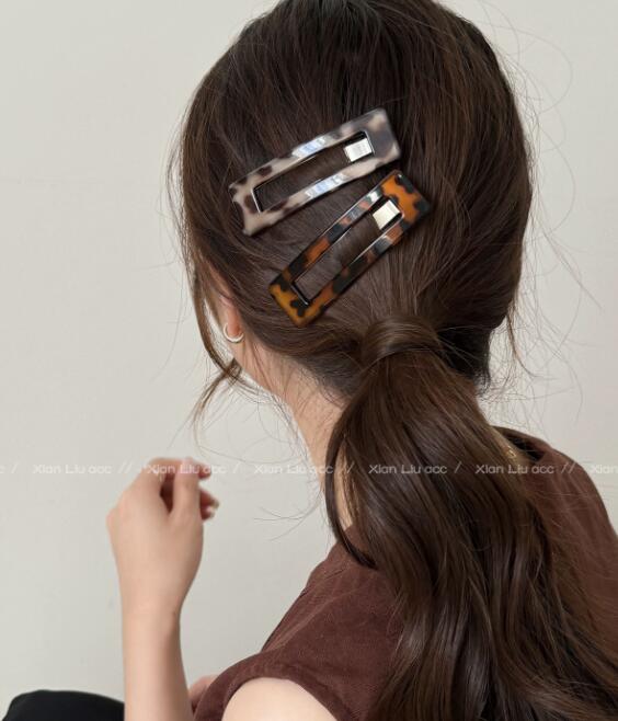 ヘアアクセサリー べっ甲風バレッタ ヘアクリップ 髪留め ヘアアレンジ