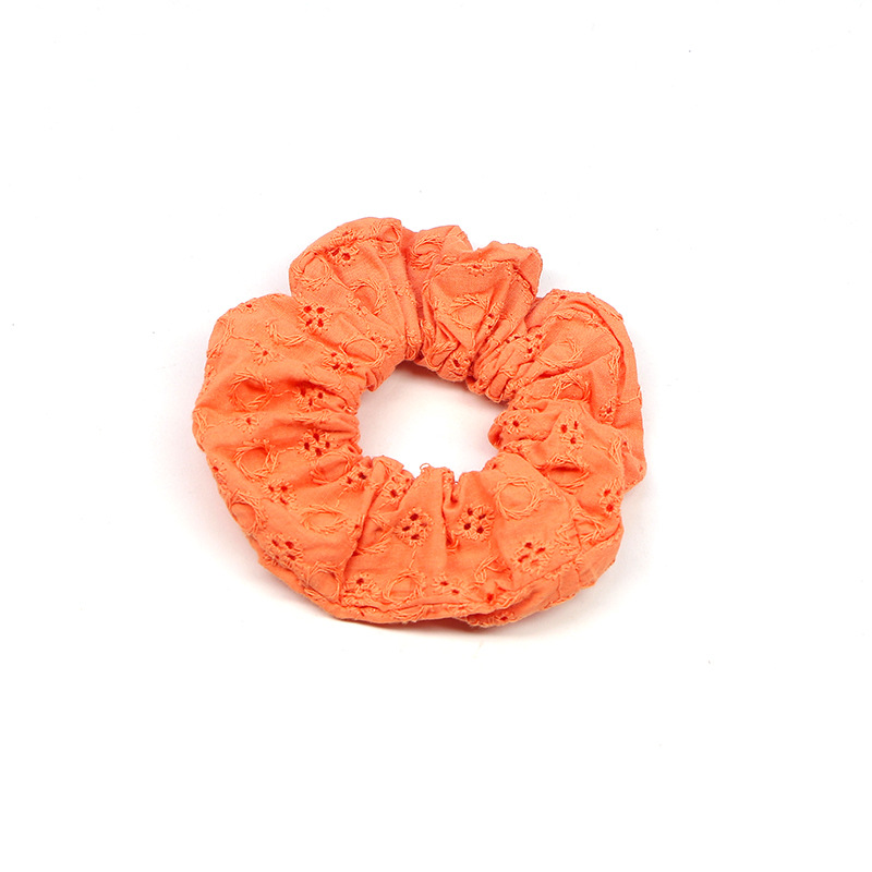 ヘアアクセサリー 花柄刺繍レース生地の上品シュシュ