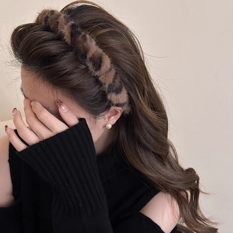 ヘアアクセサリー ふわふわエコファー幅広カチューシャ