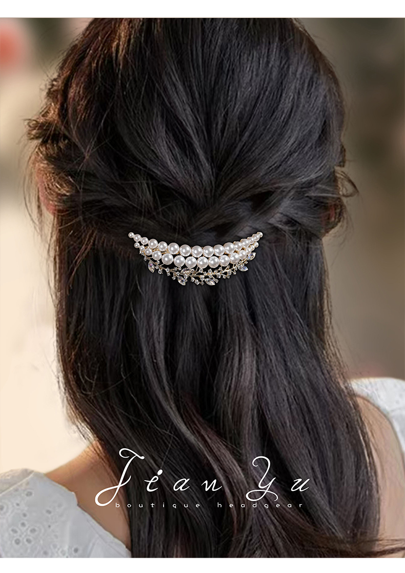 ヘアアクセサリー 月の涙 パール三日月バレッタ