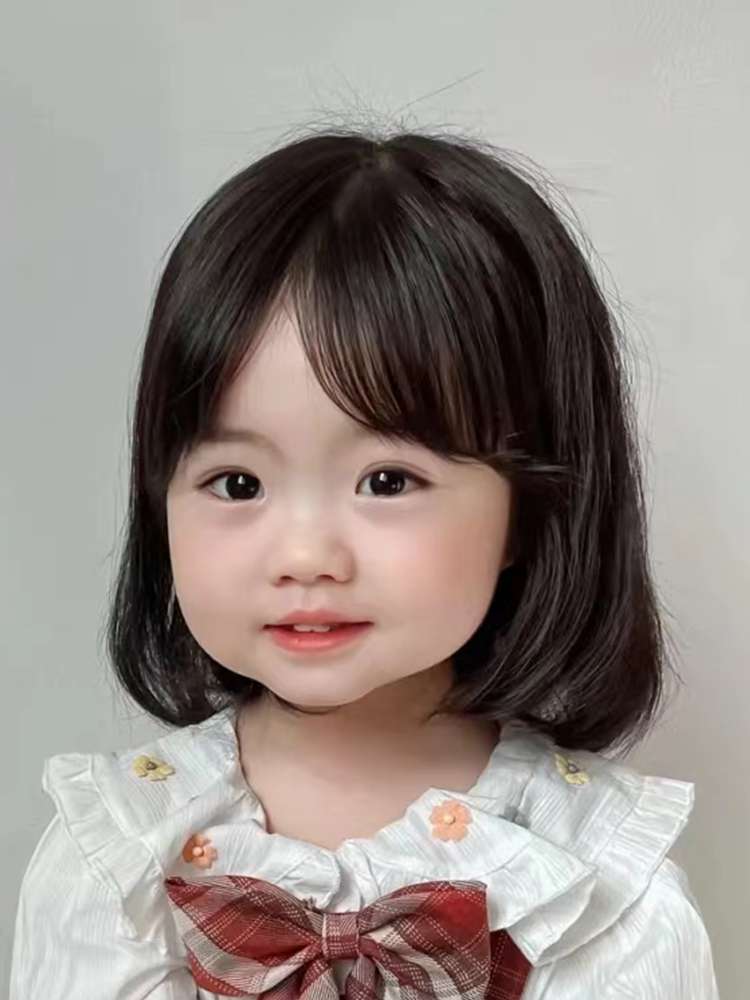 ふわり子供用ミディアムボブウィッグ