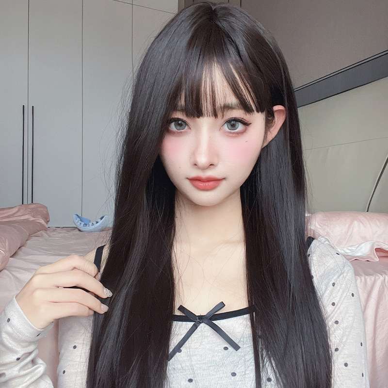  艶やかロングストレートフルウィッグ