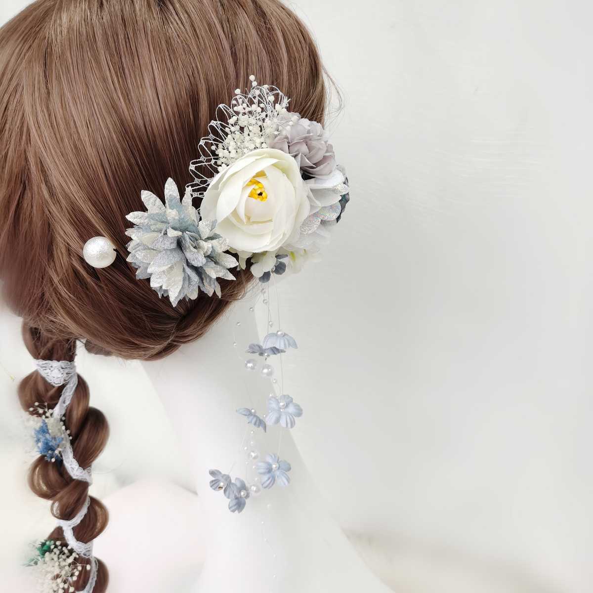 小学校の卒業式を華やかに彩る髪飾り3選