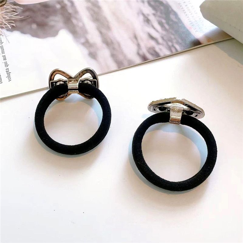 髪 飾り 輝く宝石とパール付き 普段使い ハート型髪飾り