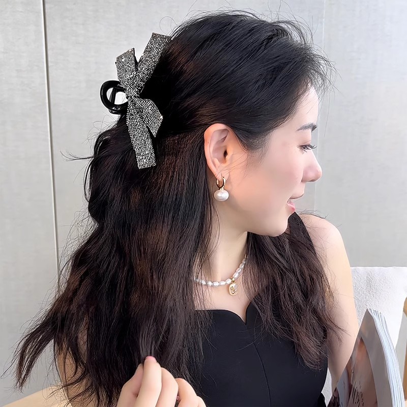 髪 飾り きらめきリボンヘアクリップ