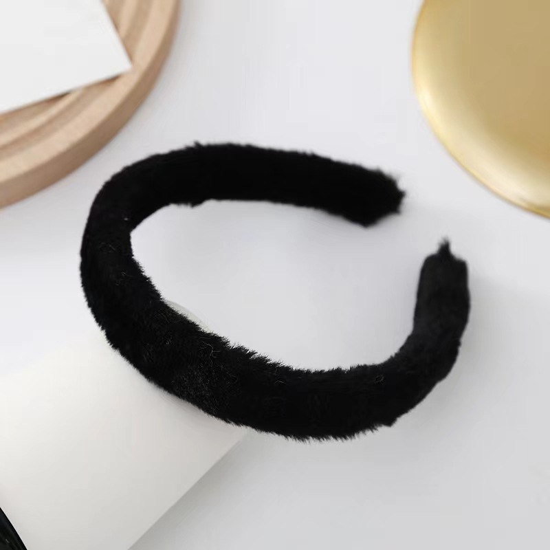 https://fulmo-img-server.com/hairgleam/4cea701e-8969-4b6f-9b3a-72c7f92b1687.jpg