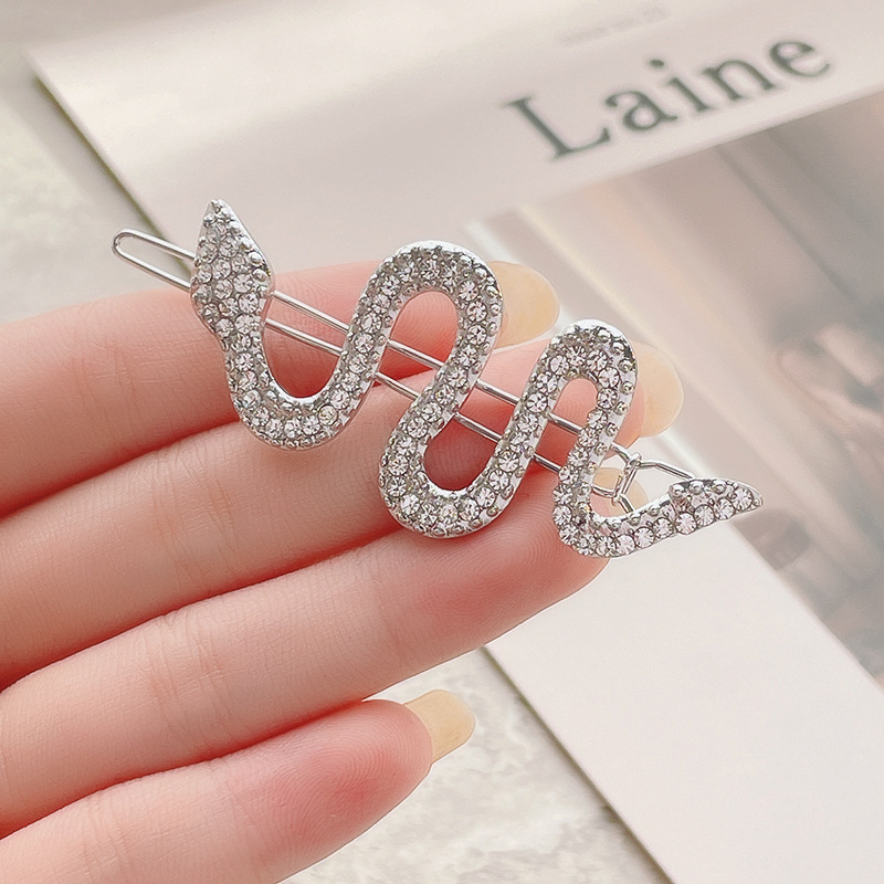 https://fulmo-img-server.com/hairgleam/9ad34bec-ada3-4442-ba4d-2d2f2382955a.jpg