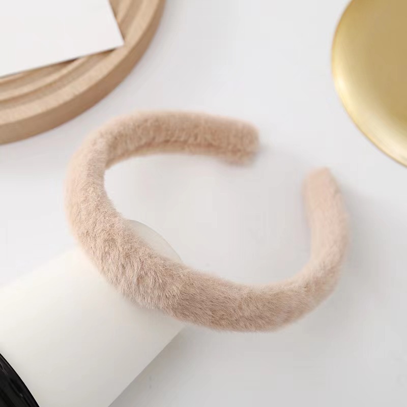 https://fulmo-img-server.com/hairgleam/ef5fa610-d845-4a71-a7e8-55e8dd553d16.jpg