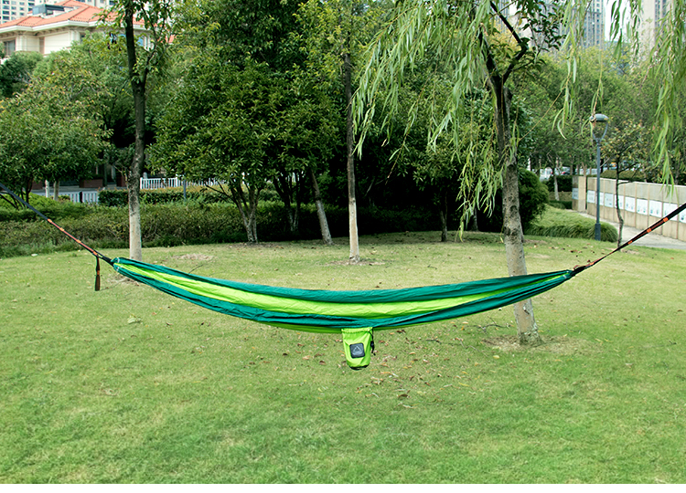 軽量コンパクト収納式吊り下げ式野外休憩用ハンモック