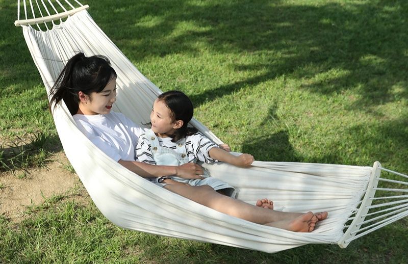 ハンモックキャンプ 屋外用横転防止設計吊り下げ式寝床