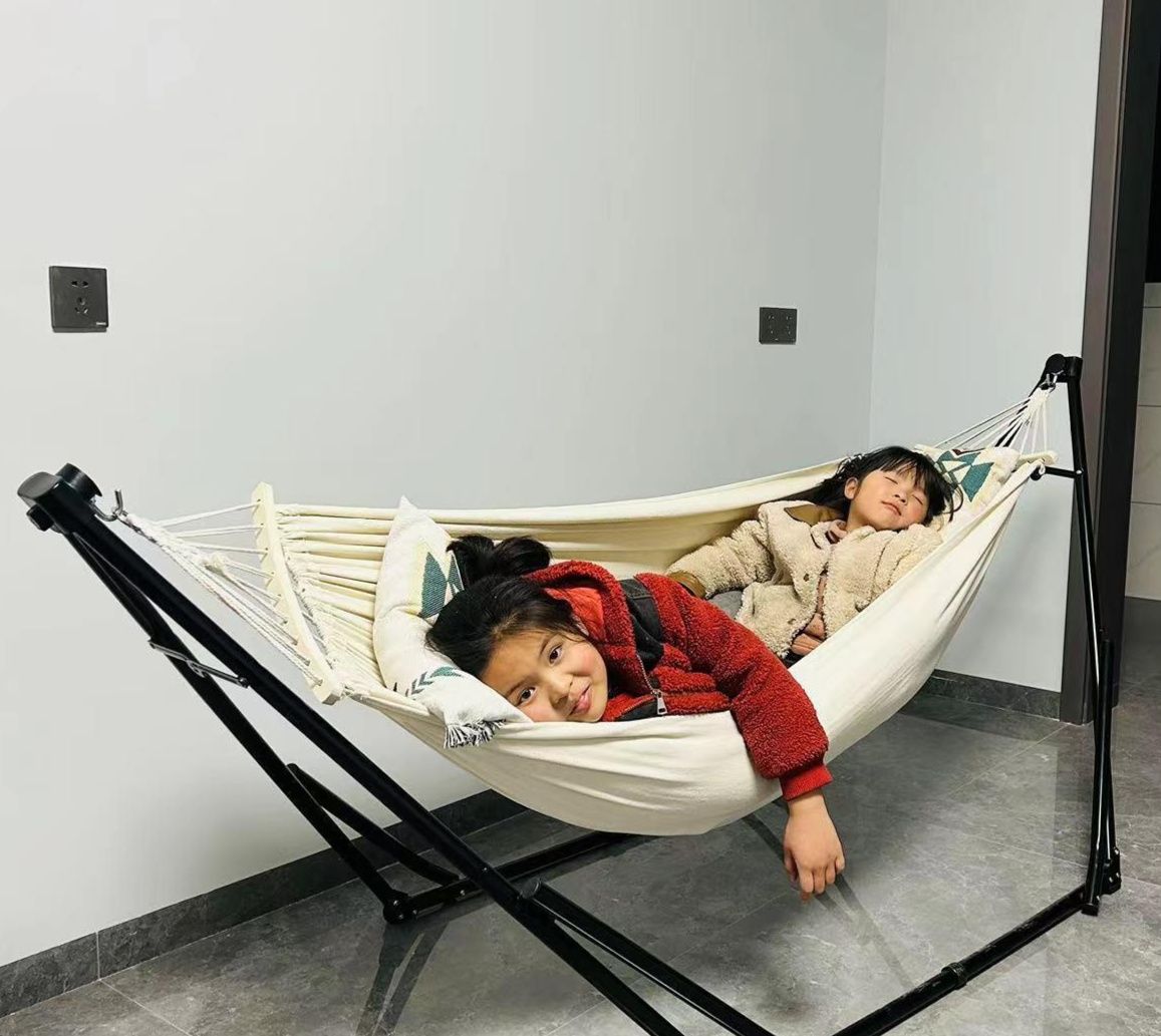  自立式スタンド付き室内用ゆったりハンモック