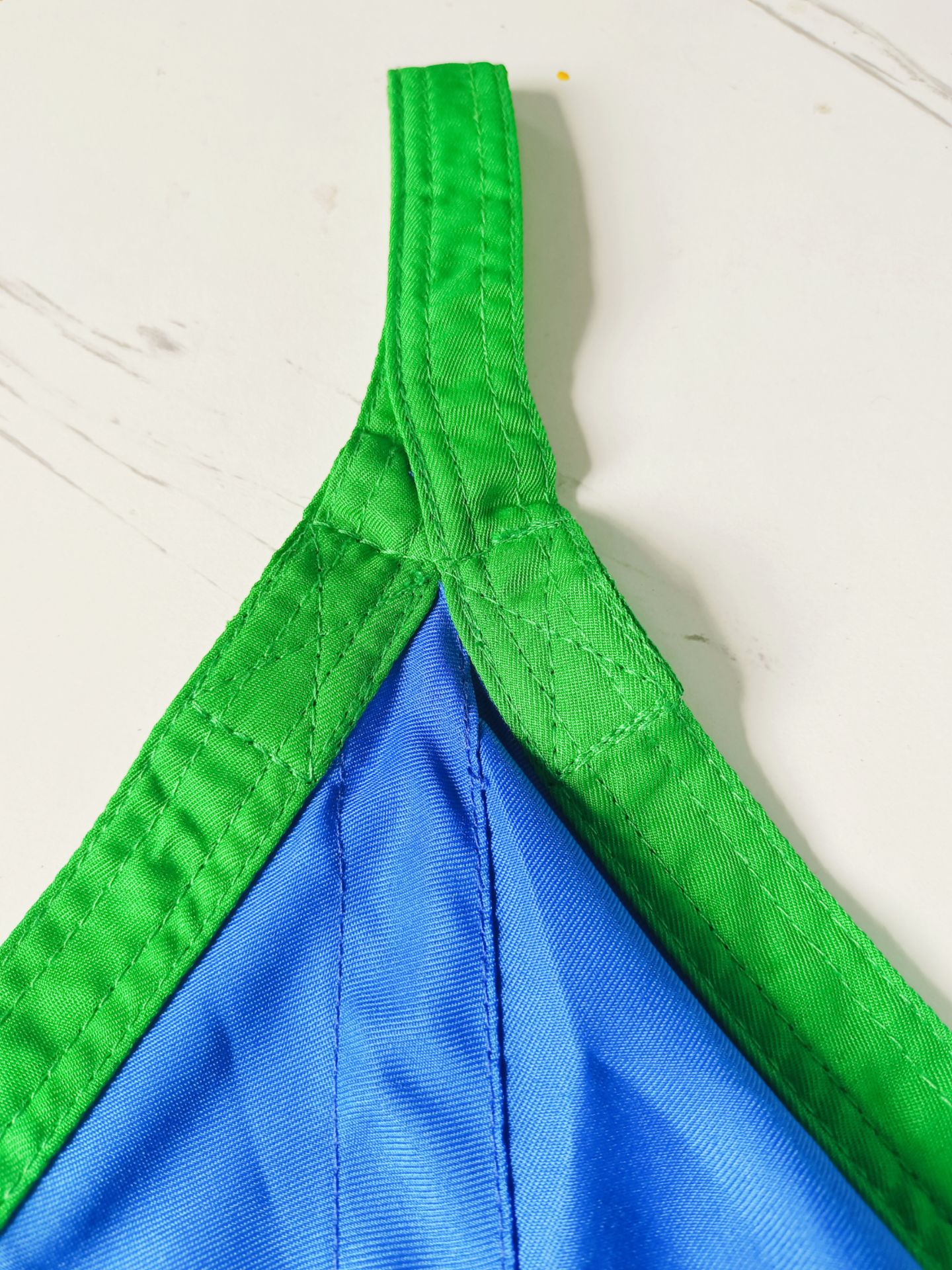 ハンモックベランダ吊り下げ式繭型子供用ゆらゆら座椅子