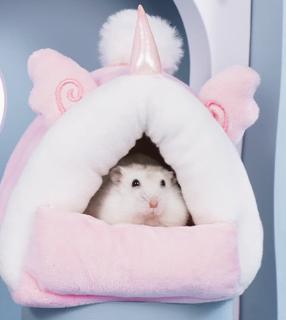 https://fulmo-img-server.com/hamster-cage-kingdom/1735296625386_nr26zh3k_aq0xjw7y.png