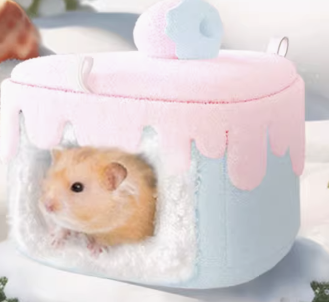 https://fulmo-img-server.com/hamster-cage-kingdom/1735296626220_ih7xarz9_vgf6jjto.png