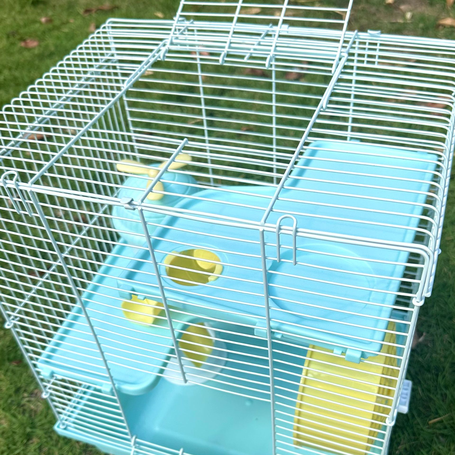 https://fulmo-img-server.com/hamster-cage-kingdom/acc4e464-d1ce-48b8-8e14-9d9a44b72126.jpg