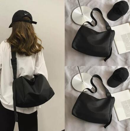 帆布バッグ 帆布ショルダーバッグ 通勤お出かけ対応 黒