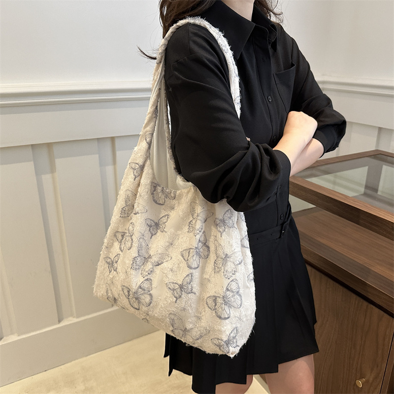 https://fulmo-img-server.com/hanpunoa/d159f7ff-bc6b-43aa-a26d-981f4cbd2637.jpg