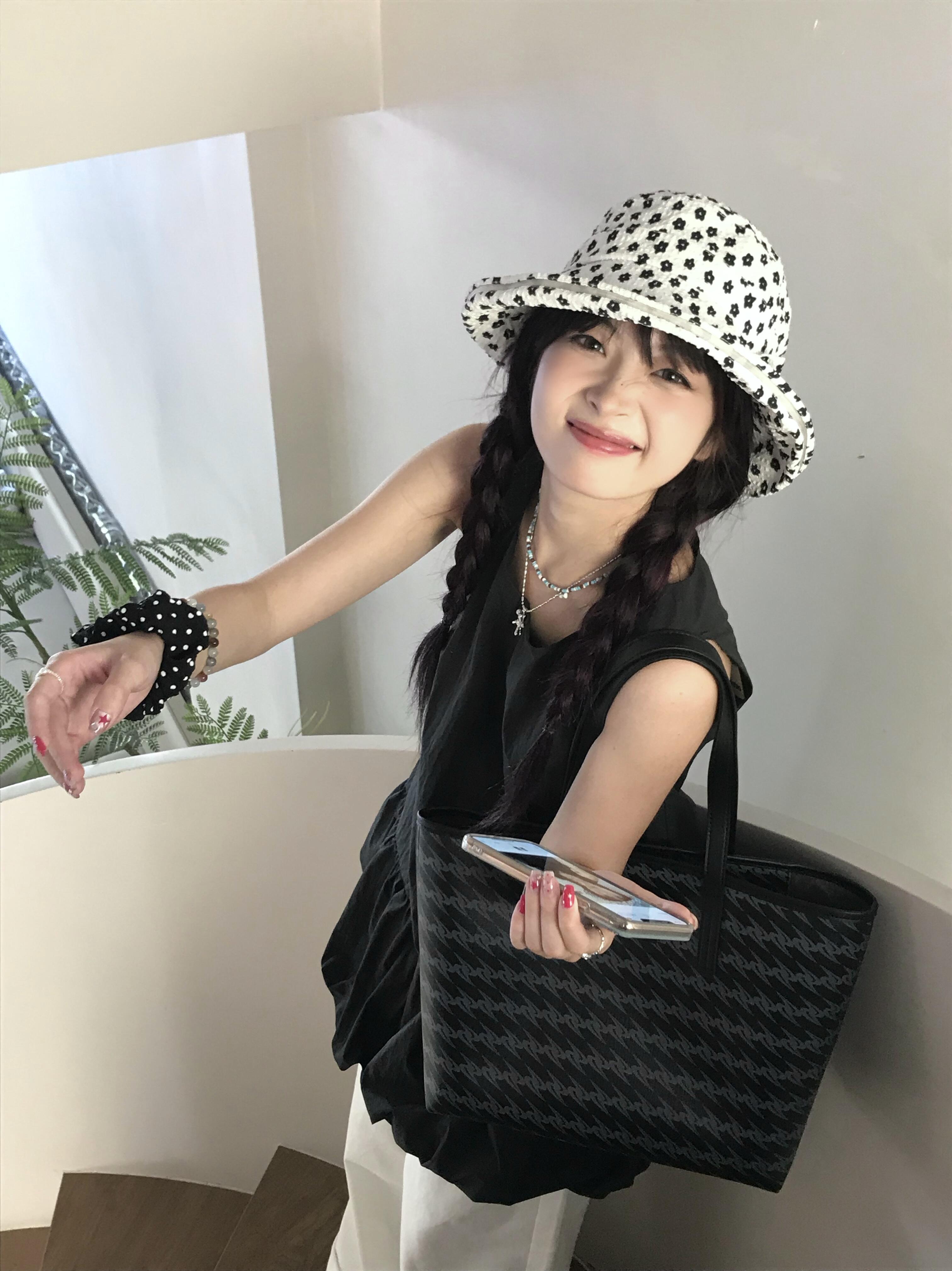 帽子 レディース 小花柄フリル　バケットハット