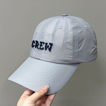 帽子 レディース 軽やか刺繍入りクルーキャップ