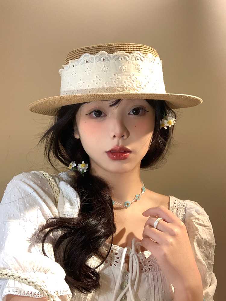 春のおしゃれが格段にアップ！春先に似合うレディースカンカン帽子で新しい自分に出会える10選