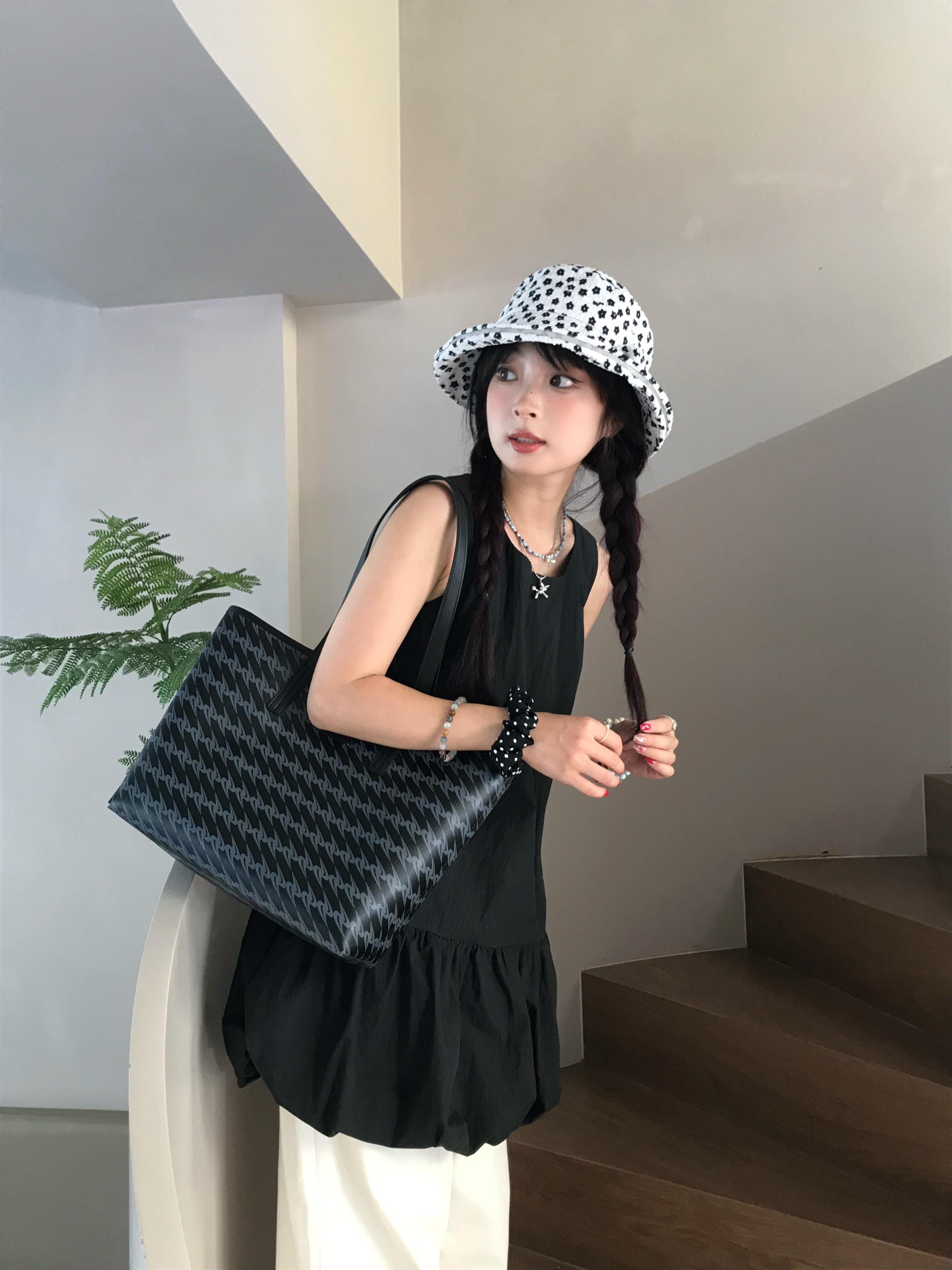 帽子 レディース 小花柄フリル　バケットハット