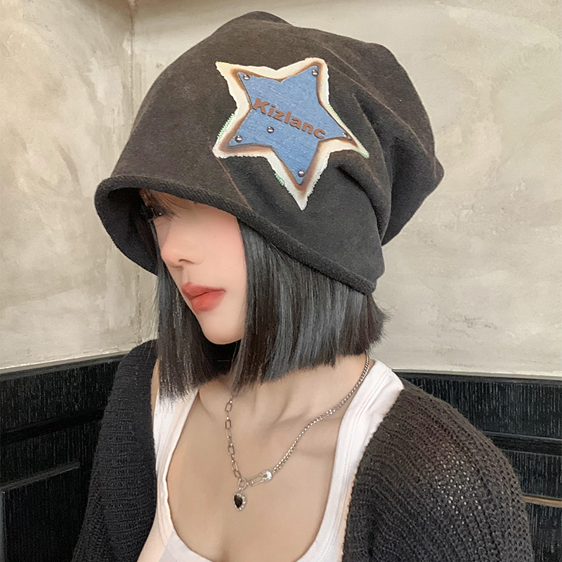 帽子 レディース 星形装飾フェルト　ビーニー